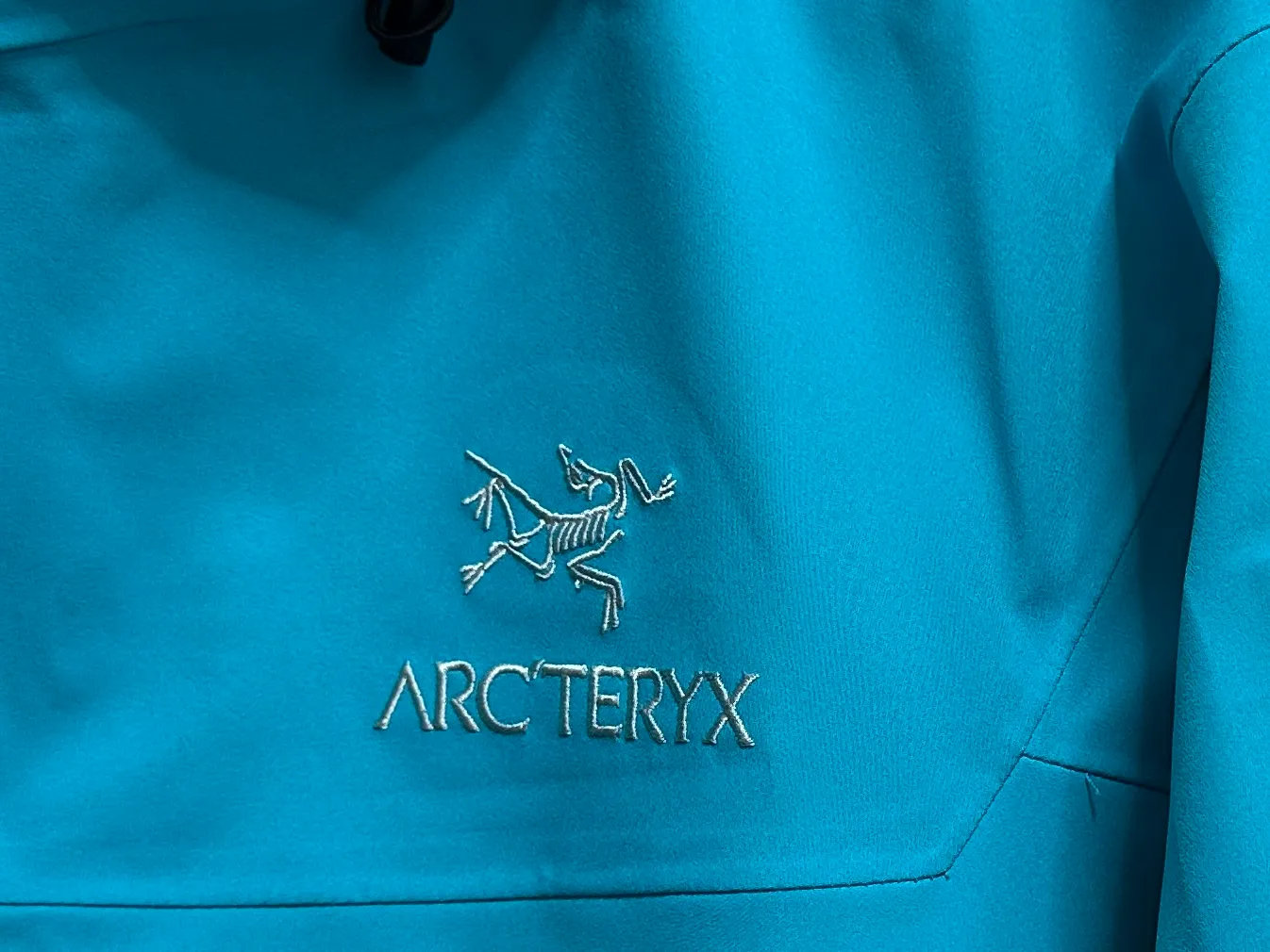 （ ）7 【ARCTERYX】 Breathable ! ！GORE-TEX， ， ， ， 。 ， ， 。Lightweight Series ！ Quality ！ Lightweight ， Lightweight 。 Series ， ， E 3D ， GORE-TEXPRO ，， 20000、Breathable 10000 N X ，Lightweight ， ， Size：S-XXL